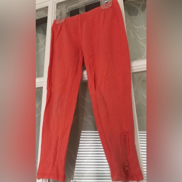 Gap Kids size 4-5 years matching set in play condition. Orange leggings w/ zips - Picture 2 of 9